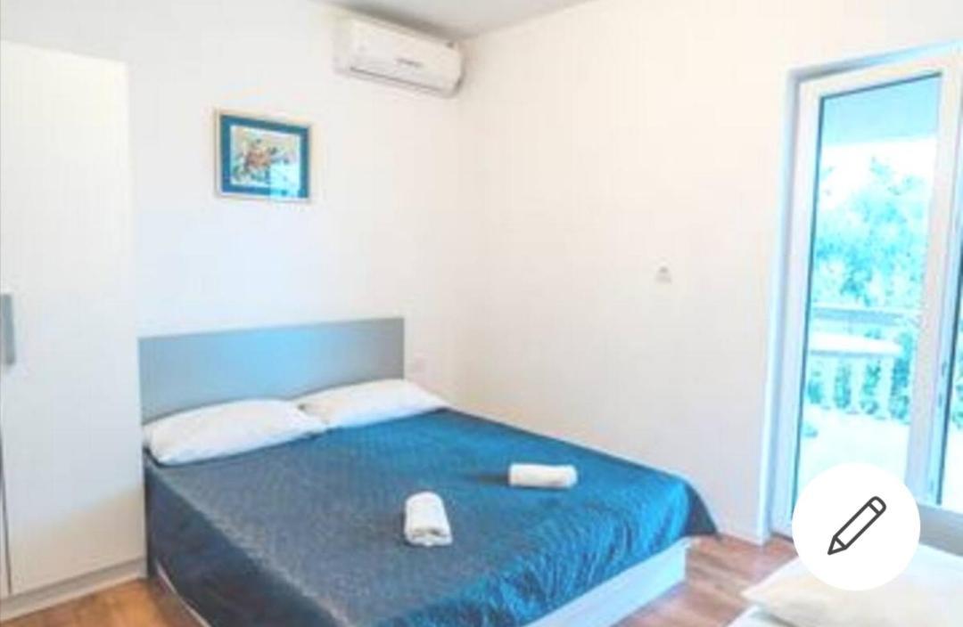 Apt White Idyll, 3 Bedrooms, 3 Bathrooms, Terrace Apt Promajna Extérieur photo