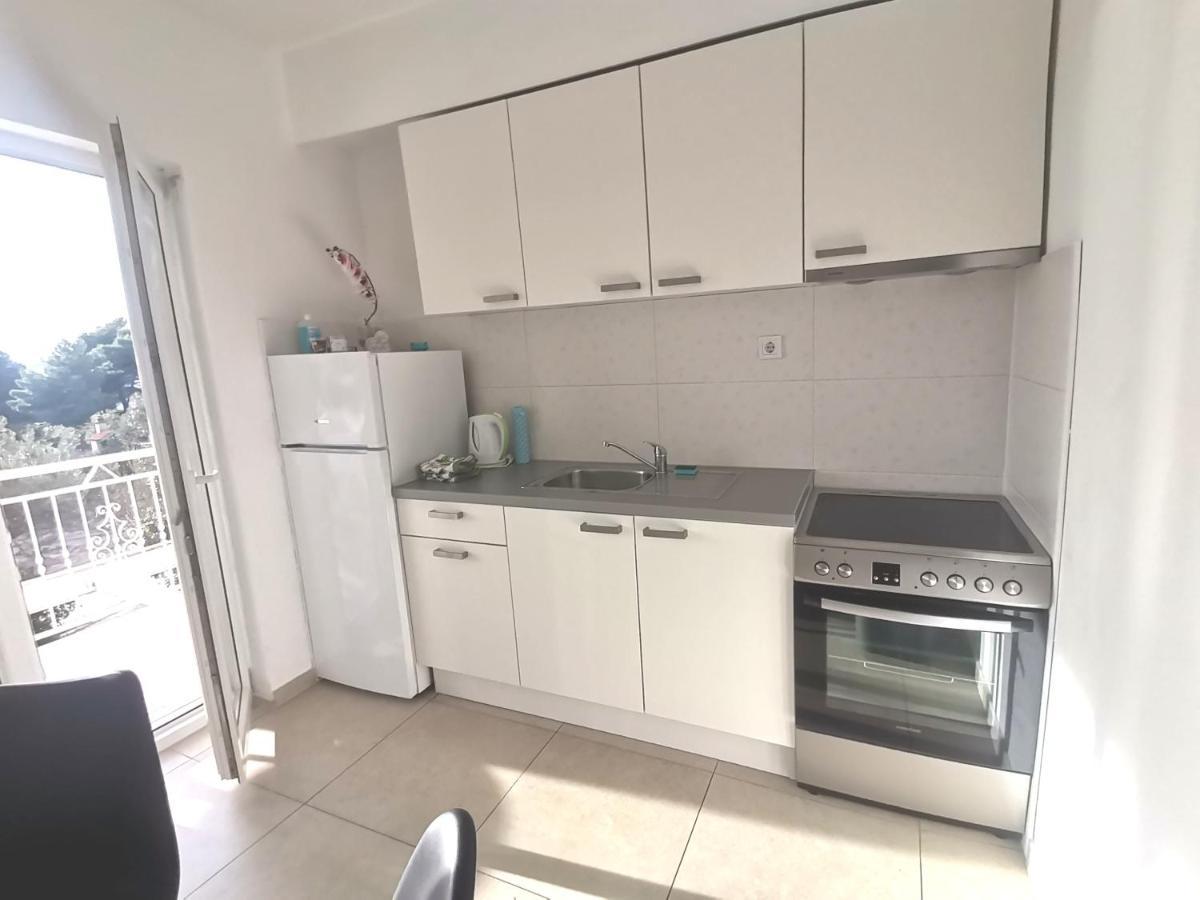 Apt White Idyll, 3 Bedrooms, 3 Bathrooms, Terrace Apt Promajna Extérieur photo
