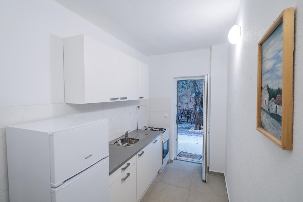 Apt White Idyll, 3 Bedrooms, 3 Bathrooms, Terrace Apt Promajna Extérieur photo